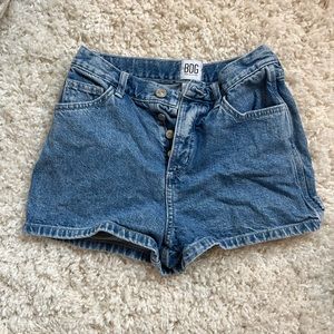 UO high wasted mom shorts